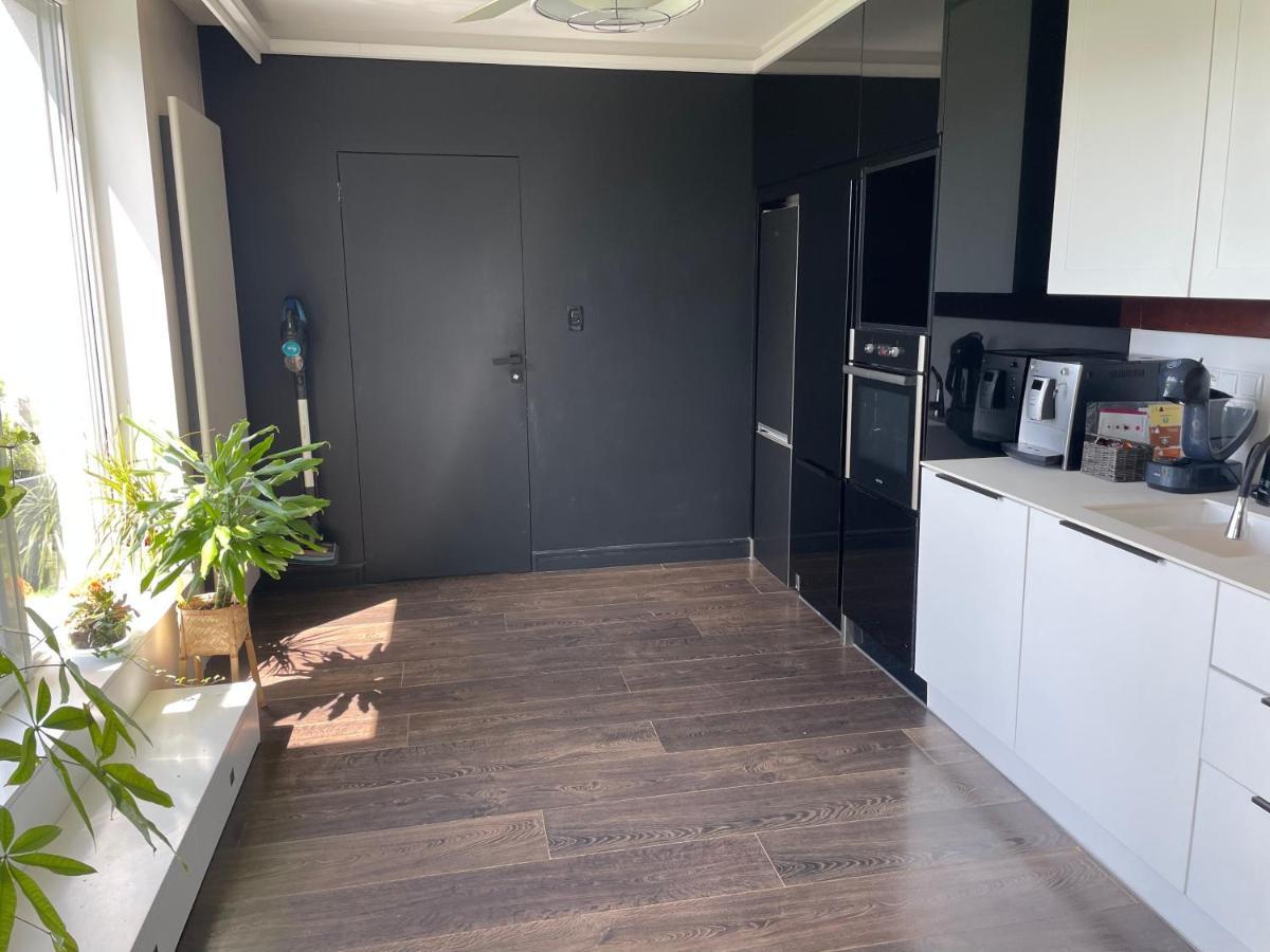 3Bedroom Smarthome Apartment ジェロナ・グラ エクステリア 写真